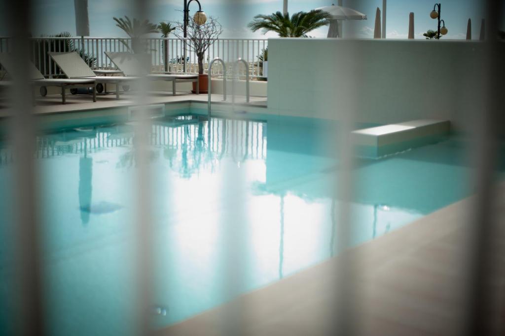 Hotel Canarie Лідо-ді-Єзоло Екстер'єр фото